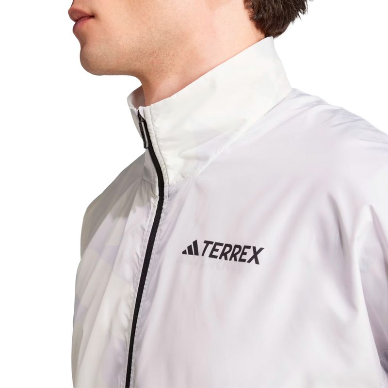 CAMPERA-OUTDOOR-HOMBRE-ADIDAS-TERREX-MULTI-ESTAMPADO
