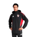 CAMPERA-TRAINING-HOMBRE-RIVER-PLATE-ALL-WEATHER-TIRO-25